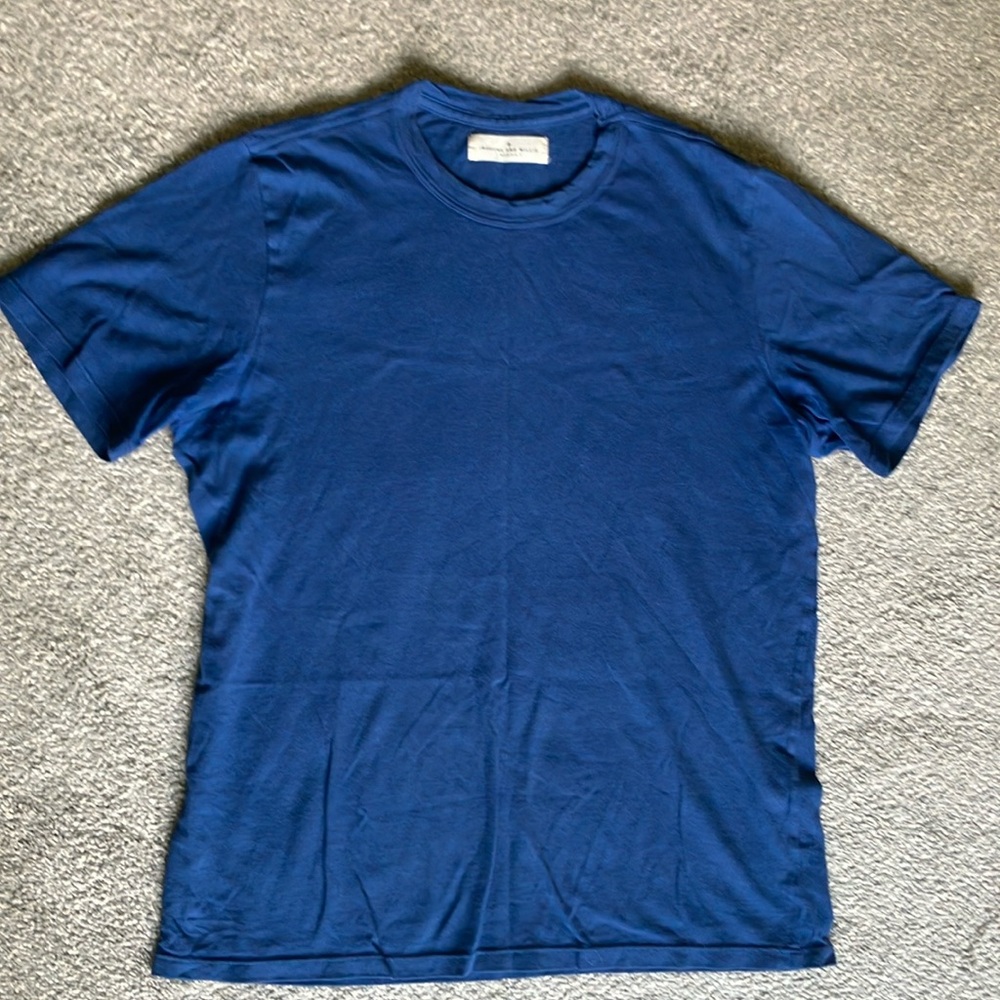 imogene + willie faded navy tee